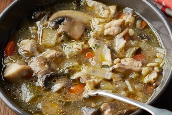 Recipe for mushroom barley soup